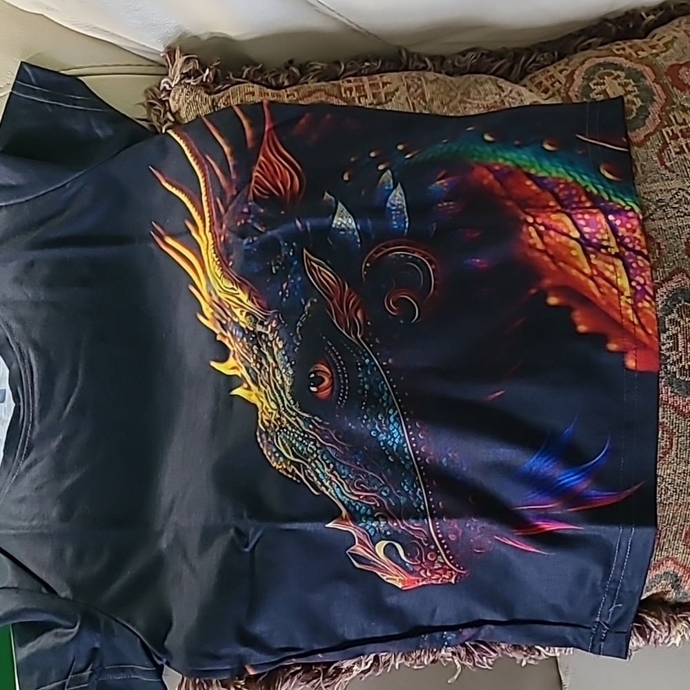 BOYS T-SHIRT. - Picture 2 of 3
